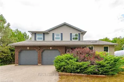 110 MILLFORD Crescent, Centre Wellington, ON N0B 1S0