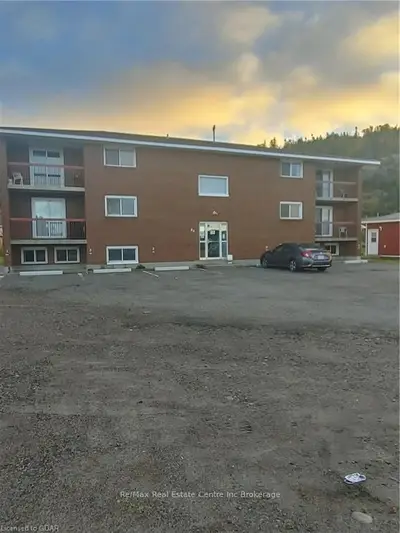 39 KINGSWAY Street 6, Schreiber, ON P0T 2S0
