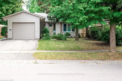 54 MONMORE Road, London North, ON N6G 2W6