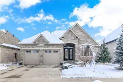 21 Zaduk Place, Guelph, On N1g 0a7