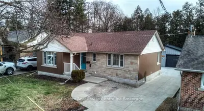 9 SHAFTESBURY Avenue, Guelph, ON N1E 1K4