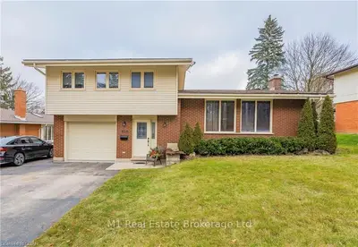 610 ST DAVID Street S, Centre Wellington, ON N1M 2L9