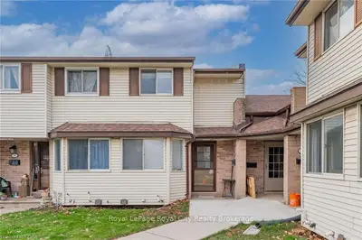 40 SILVERCREEK Parkway N 47, Guelph, ON N1H 7X5