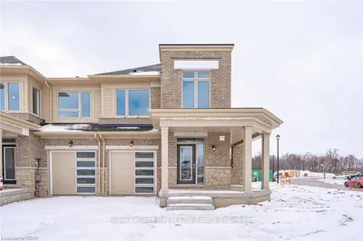 136 Edminston Drive, Centre Wellington, On N1m 0j3
