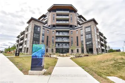 332 GOSLING Gardens 504, Guelph, ON N1L 0P8
