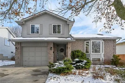 7 Sunrise Court, Guelph, On N1k 1j3