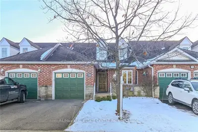39 Somerset Glen Drive, Guelph, On N1g 5g1