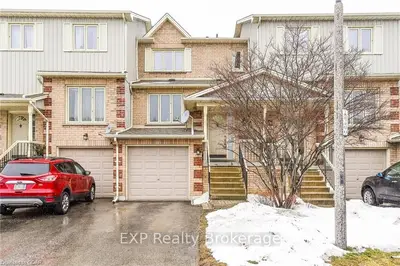 302 College Avenue W 116, Guelph, On N1g 4t6