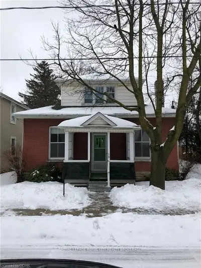 18 Mctague Street, Guelph, On N1h 2a6
