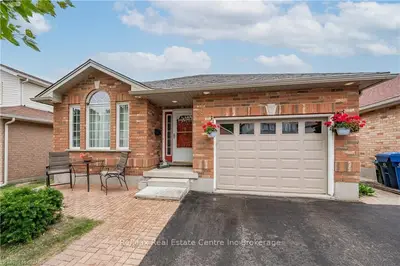 38 ABBEYWOOD Crescent, Guelph, ON N1K 1V2