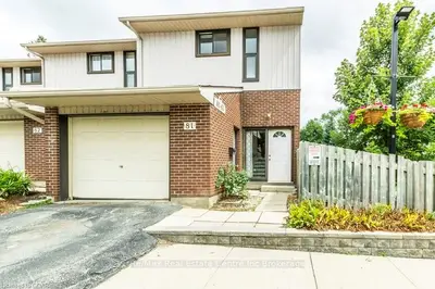 49 RHONDA Road 81, Guelph, ON N1H 7A4