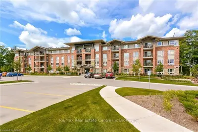 625 ST DAVID Street S 204, Centre Wellington, ON N1M 0A8