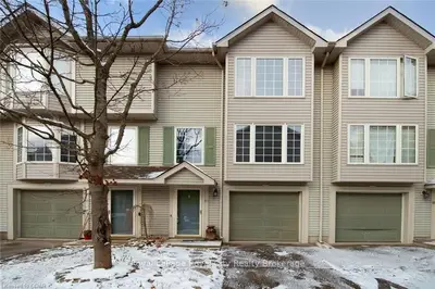 320 Alma Street 10, Guelph/Eramosa, ON N0B 2K0