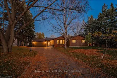 257 RIVERBANK Drive, Cambridge, ON N3H 4R6