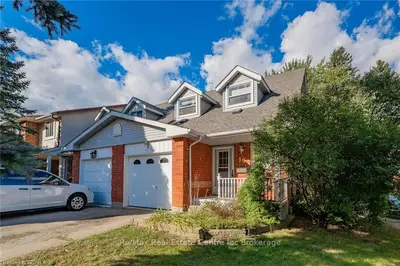 19 GRANDRIDGE Crescent, Guelph, ON N1H 8G1