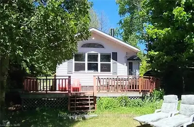 39 SIMPSON Avenue, Northern Bruce Peninsula, ON N0H 2R0
