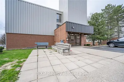 7 AJAX Street 311, Guelph, ON N1H 2A9