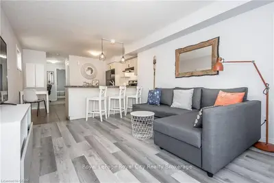 35 MOUNTFORD Drive 116, Guelph, ON N1E 0G6
