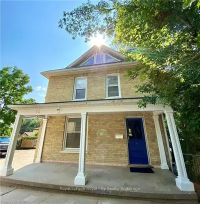 54 CAMBRIDGE Street, Cambridge, ON N1R 3R9