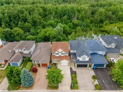 48 FLETCHER Court, Guelph, ON N1E 7G8