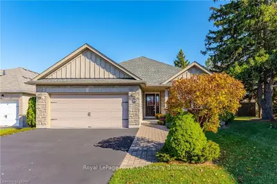 19 TOBE Terrace 30, Centre Wellington, ON N1M 0A6