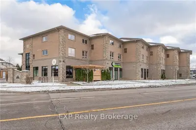 904 PAISLEY Road 211, Guelph, ON N1K 0C6