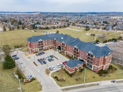 1440 GORDON Street 208, Guelph, ON N1L 1C8