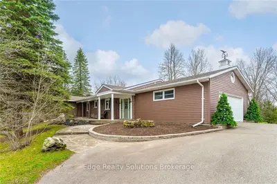 231556 TRAFALGAR Road, East Garafraxa, ON L9W 7B9