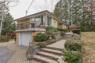 20 GAZER Crescent, Guelph/Eramosa, ON N1E 5Z7