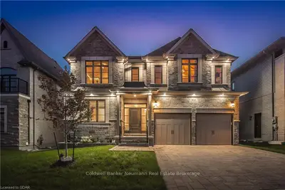 104 MCCANN Street, Guelph, ON N1L 1H6