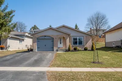 139 MCELDERRY Road, Guelph, ON N1G 4J9