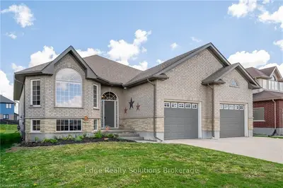 137 SCHMIDT Drive, Wellington North, ON N0G 1A0