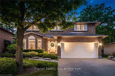 7 HALESMANOR Court, Guelph, ON N1G 4E1