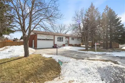 884 WELLINGTON 18 Road, Centre Wellington, ON N1M 3B7