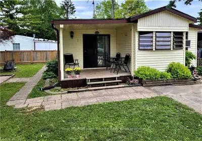 195 BEACH Street, Centre Wellington, ON N1M 2W5