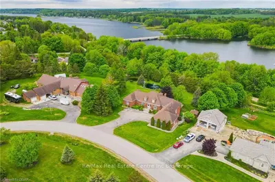 56 AMALIA Crescent, Centre Wellington, ON N0B 1J0