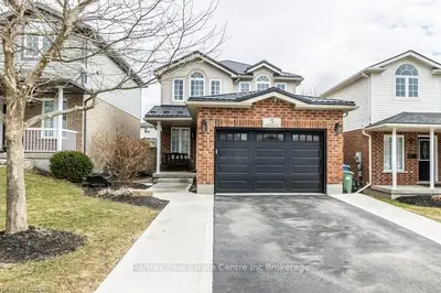 5 WARREN Street, Guelph, ON N1E 7K4
