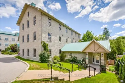470 ST ANDREW Street E 201, Centre Wellington, ON N1M 1R5