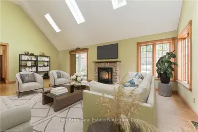 505 ST ANDREW Street W, Centre Wellington, ON N1M 1P4