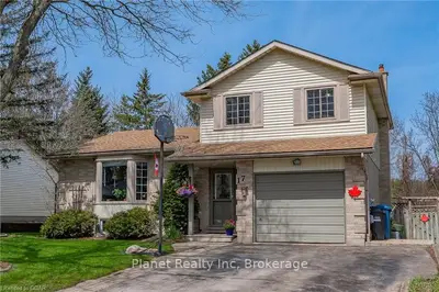 17 SUZANNA Drive, Guelph, ON N1K 1K6