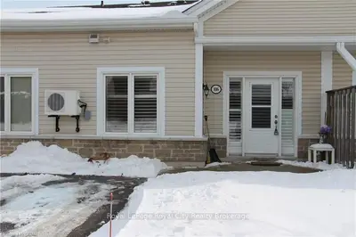 760 Woodhill Drive 106, Centre Wellington, On N1m 3w5