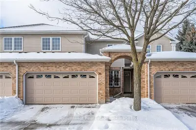 1550 Gordon Street 36, Guelph, On N1l 1c7