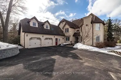 17 LEE ARN Court, Norfolk County, ON N4B 2W4