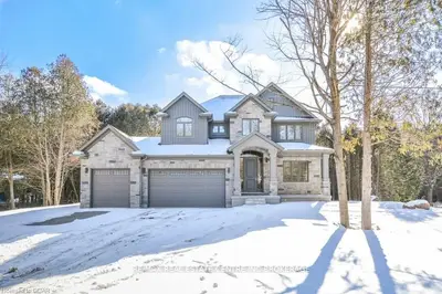 133 Cooks Mill Road, Puslinch, On N1h 6h8