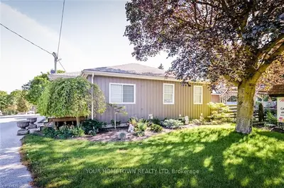 352 South River Road, Centre Wellington, On N0b 1s0