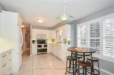 941 Gordon Street 71, Guelph, On N1g 4r9