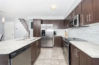 1035 Victoria Road S 94, Puslinch, On N1l 0h5