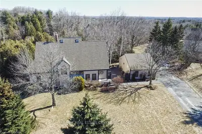 32 Old Carriage Road, East Garafraxa, On L9w 2y9