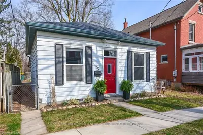 52 Tiffany Street E, Guelph, On N1h 1x7