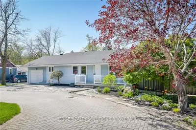 8250 Wellington Road 18, Centre Wellington, On, N1m 2w5